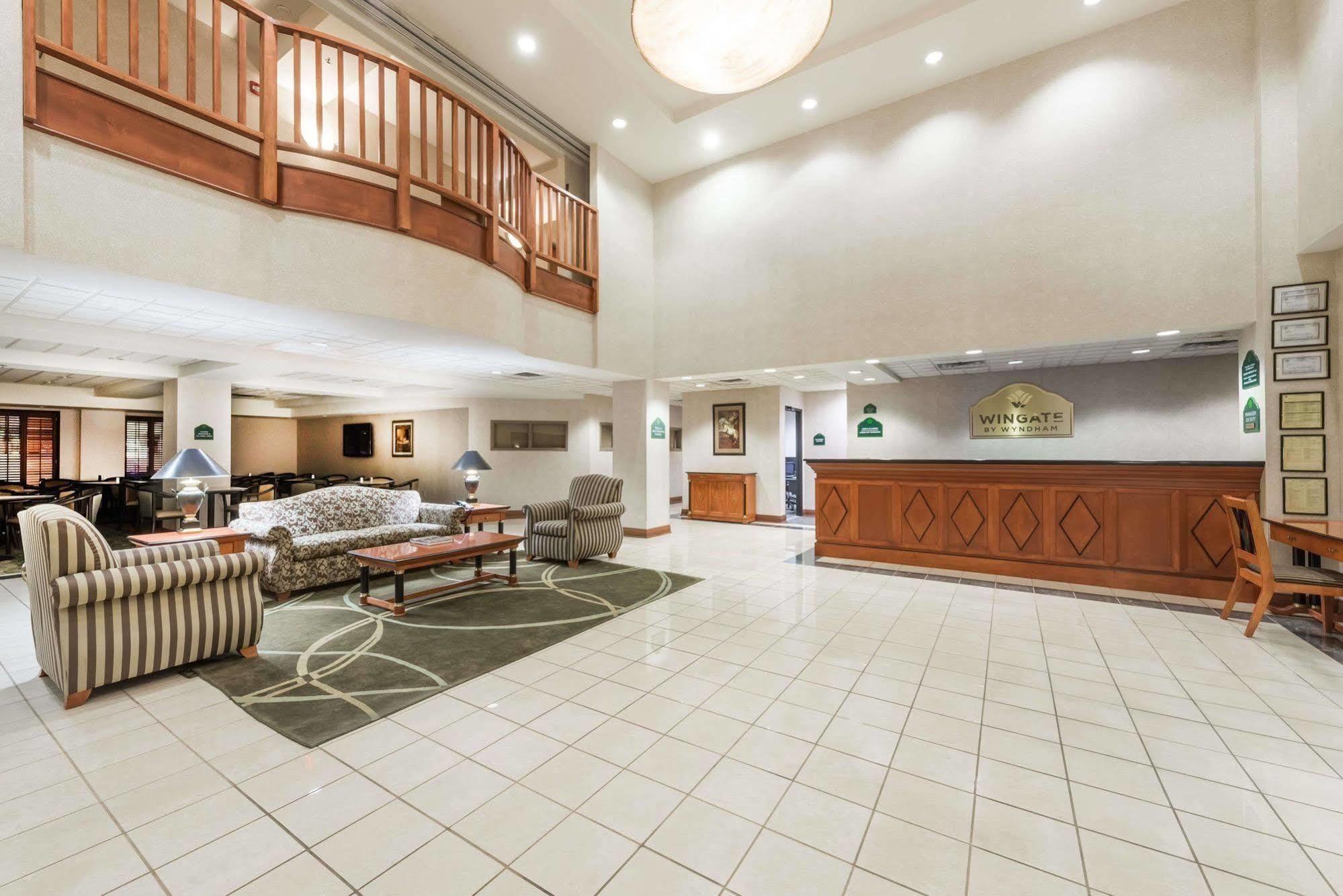 Holiday Inn Cleveland By Ihg Екстер'єр фото